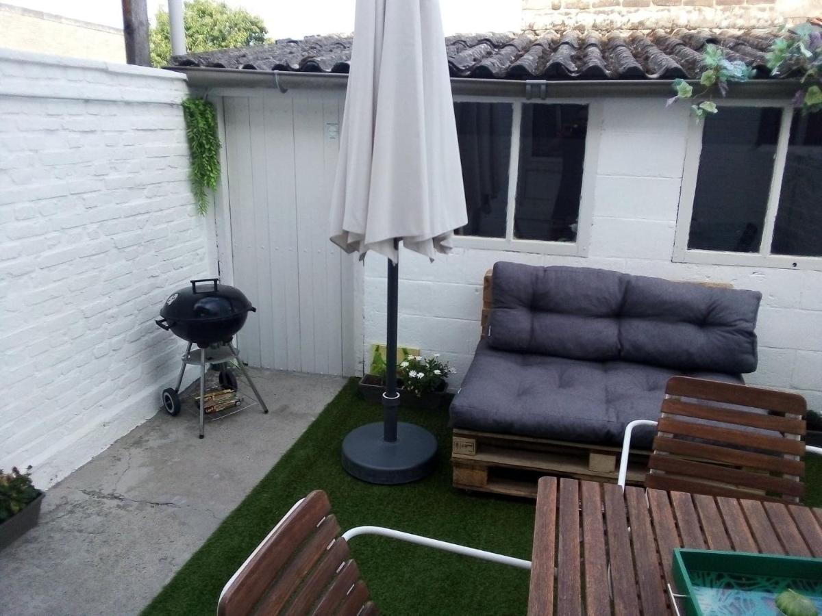 Agreable Maison Avec Cour A 10Min De Liege Herstal Buitenkant foto