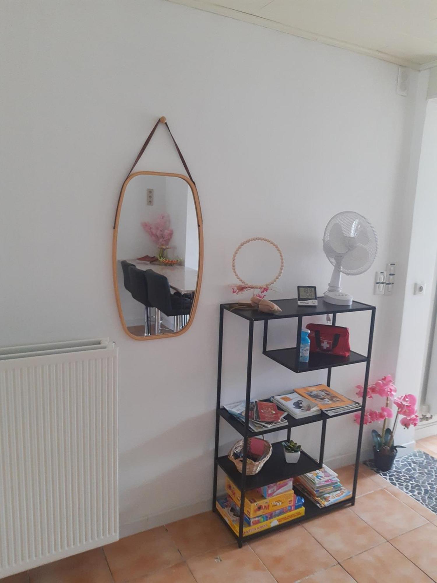 Agreable Maison Avec Cour A 10Min De Liege Herstal Buitenkant foto