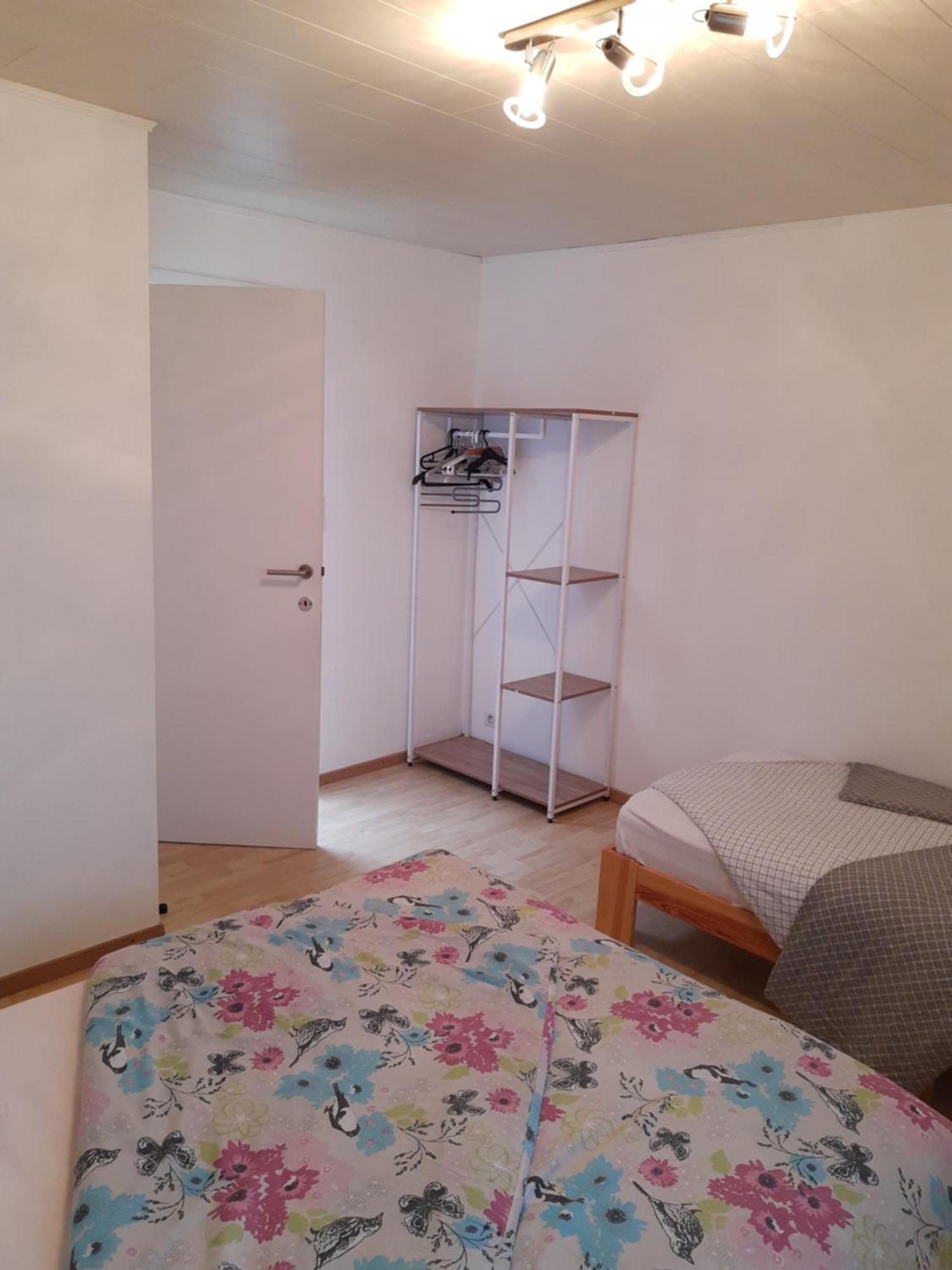 Agreable Maison Avec Cour A 10Min De Liege Herstal Buitenkant foto